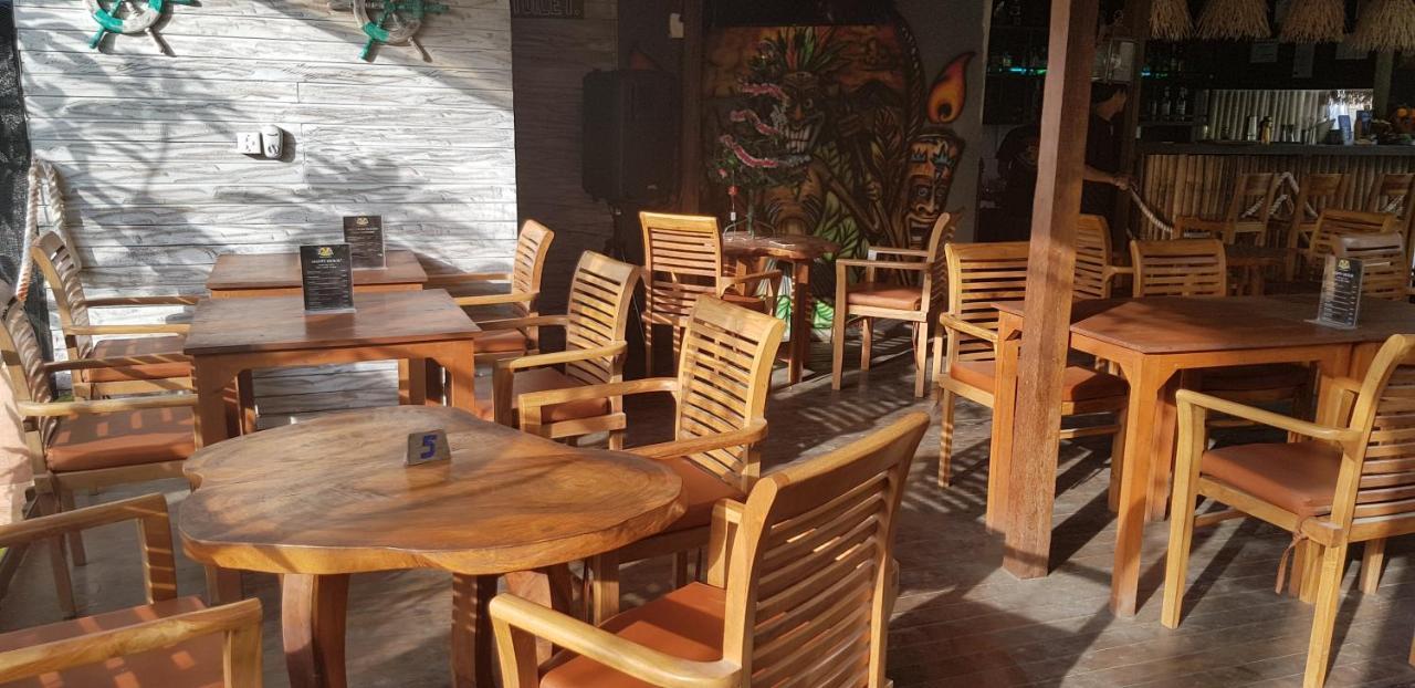 Tiki Bar And More Nusa Lembongan Exterior foto